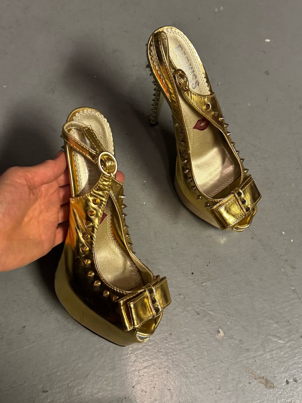 Gold Studded Spiked Stiletto Slingback Heels US 8 - Picture 10 of 10